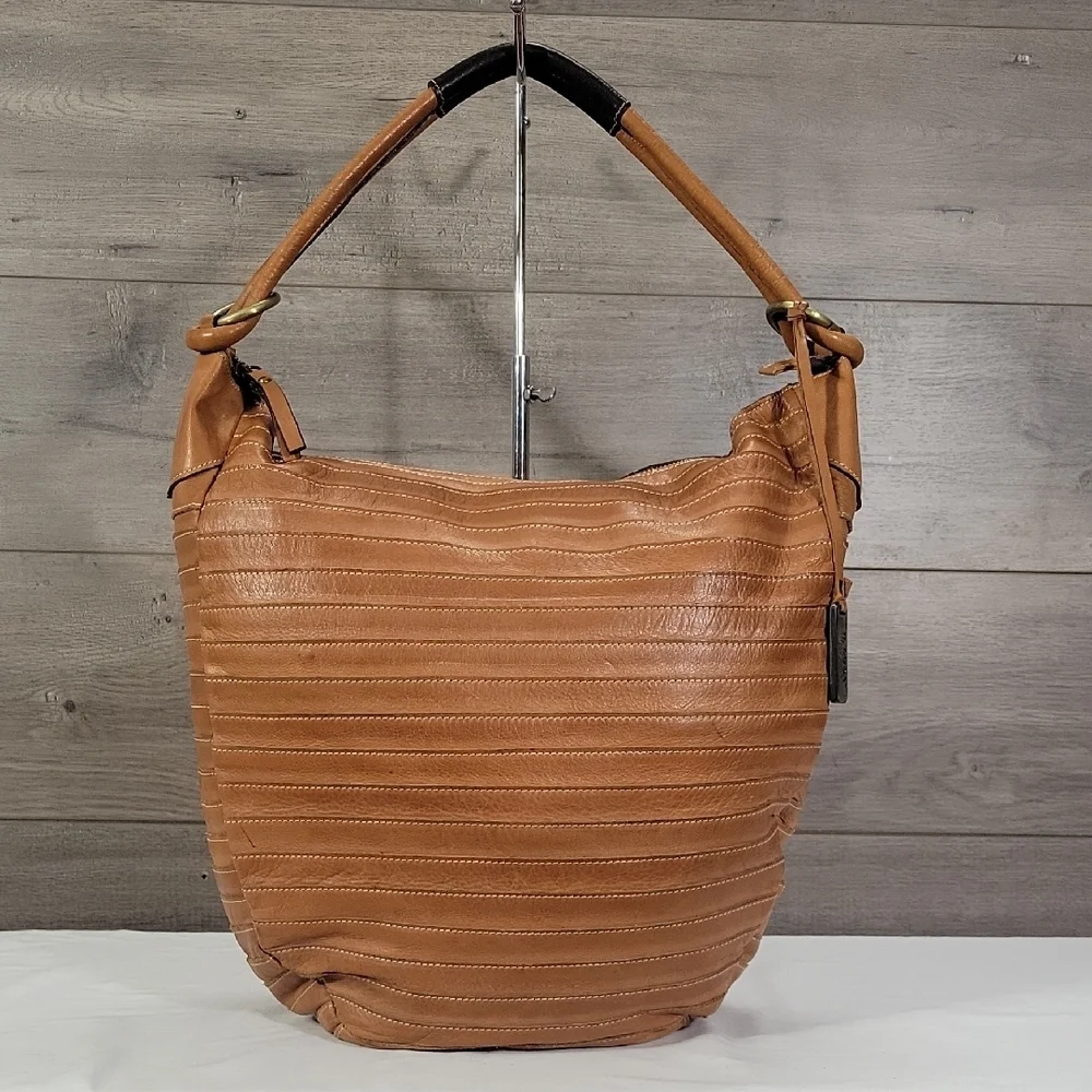 Large IL Duca  Tan Leather Hobo Bag - Classic Everyday Shoulder Bag